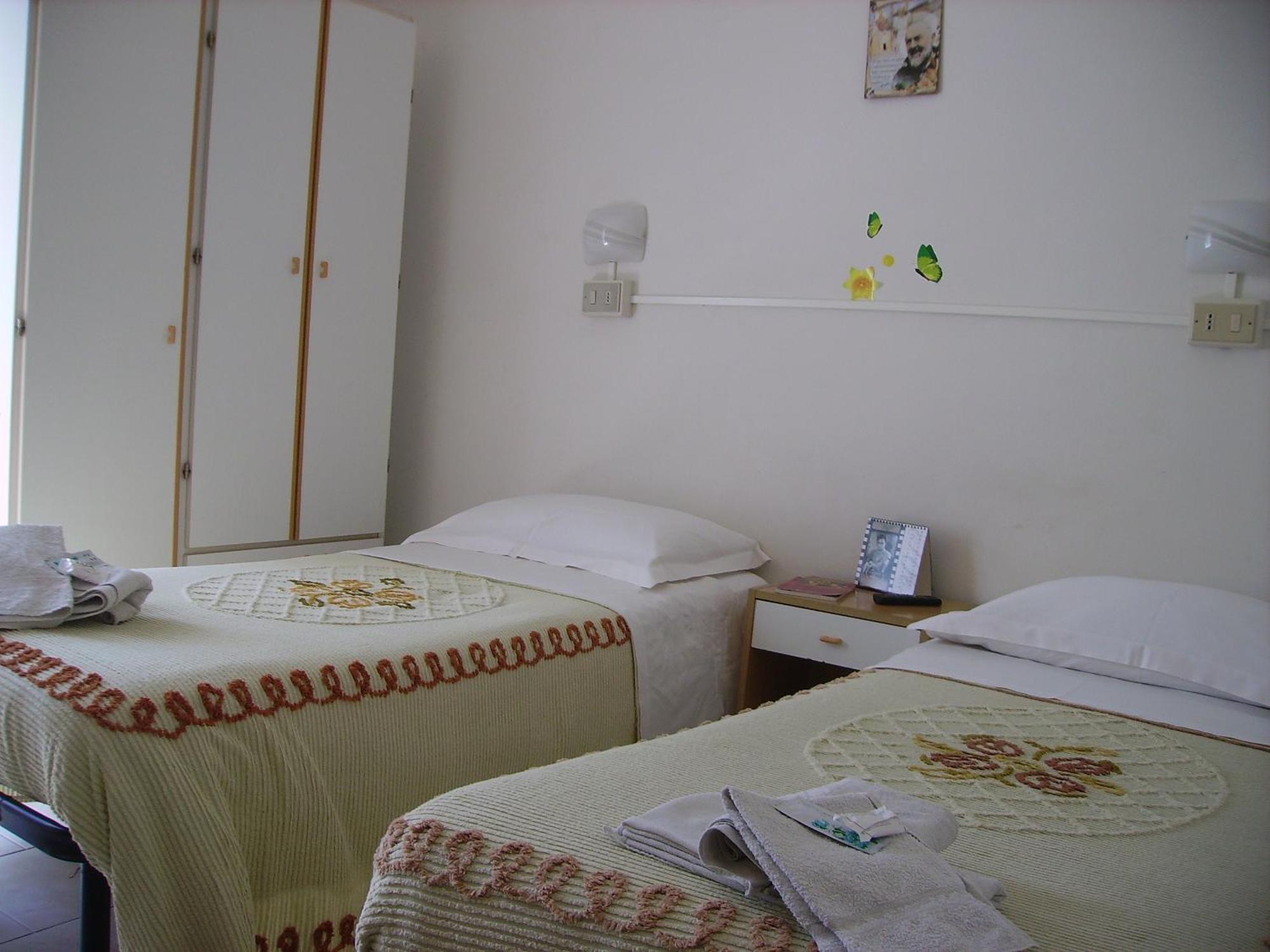 Albergo Maria Gabriella Rimini Exterior foto